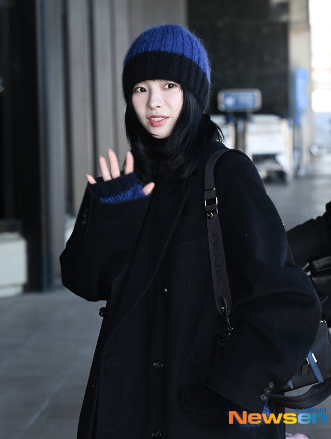 [잡담] 251230 에스파 일본 출국 기사사진 | 인스티즈