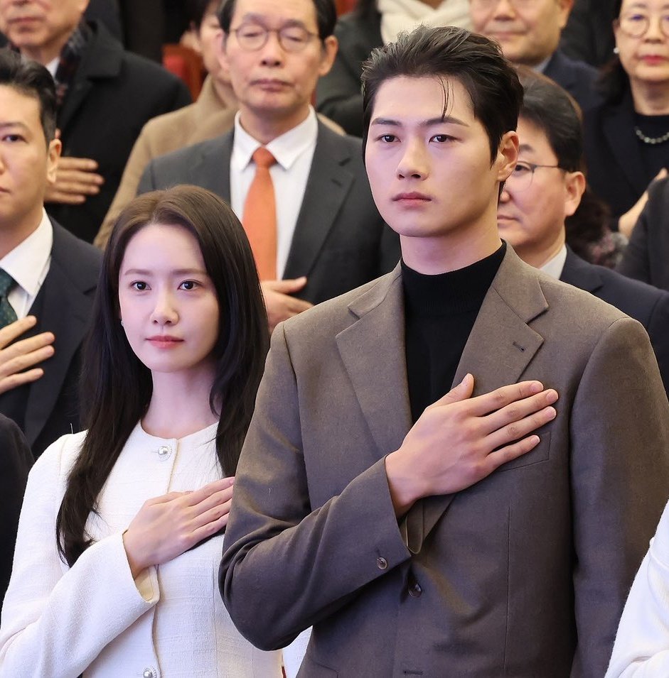 [잡담] 여기는 왜 잘 어울리는..? | 인스티즈