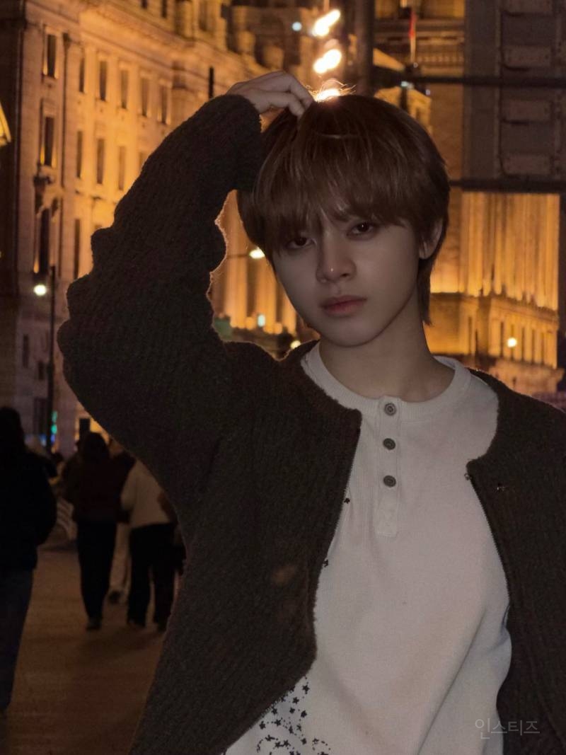 이 얼굴로 어떻게 이런 분위기를 내는 거지 | 인스티즈