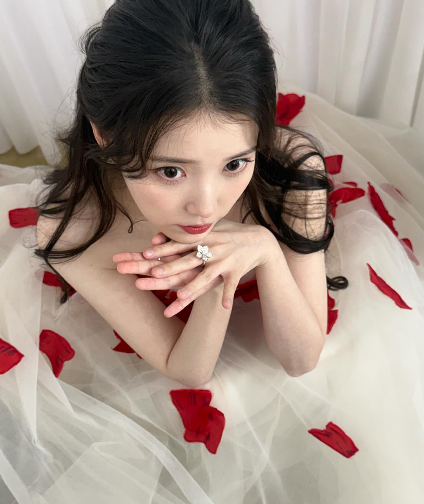 [잡담] 아이유) 251230 아이유 인스타 업뎃 | 인스티즈