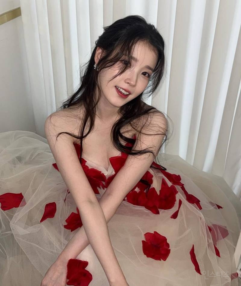 251230 아이유 인스타그램 업데이트 | 인스티즈