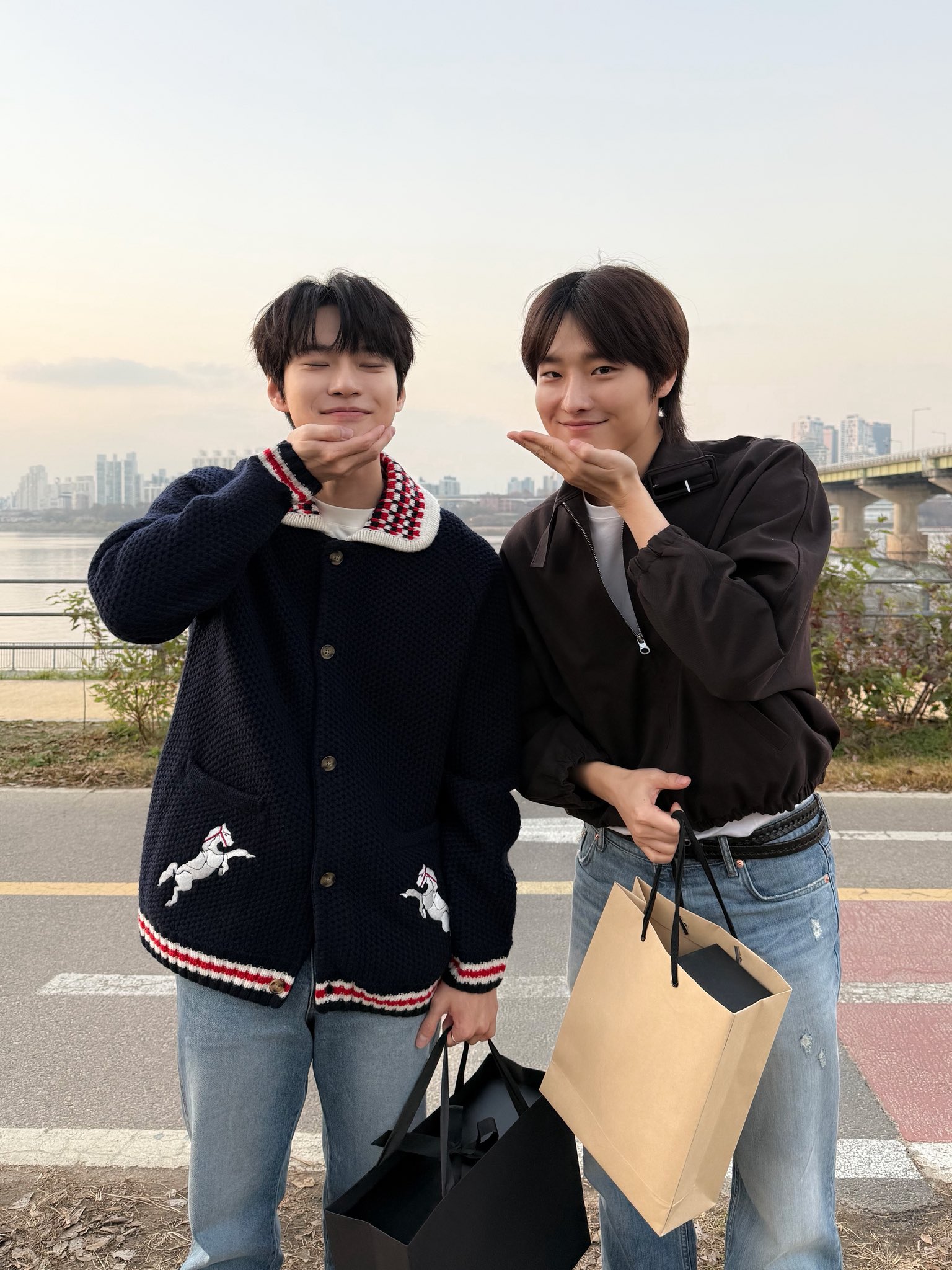 [잡담] 우즈 도영 아궁빵ㅋㅋㅋㅋㅋㅋㅋ | 인스티즈