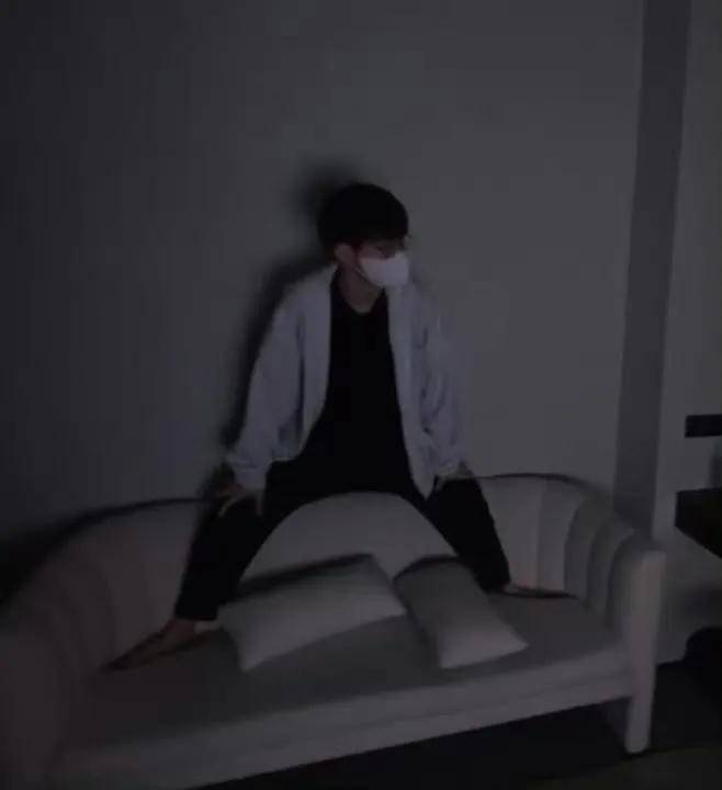 [잡담] 상쿵 베트남에서 좀비겜할때 흑고양이같아 | 인스티즈