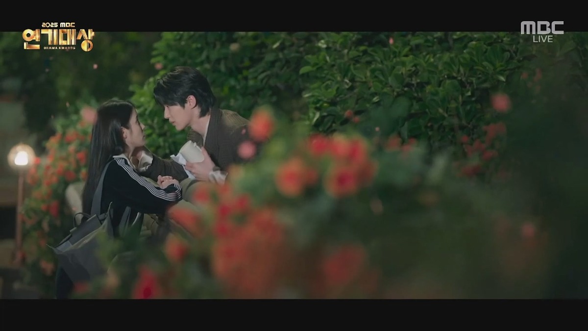 [잡담] 대군부인) 이완 희주 둘이 뭐하니? | 인스티즈