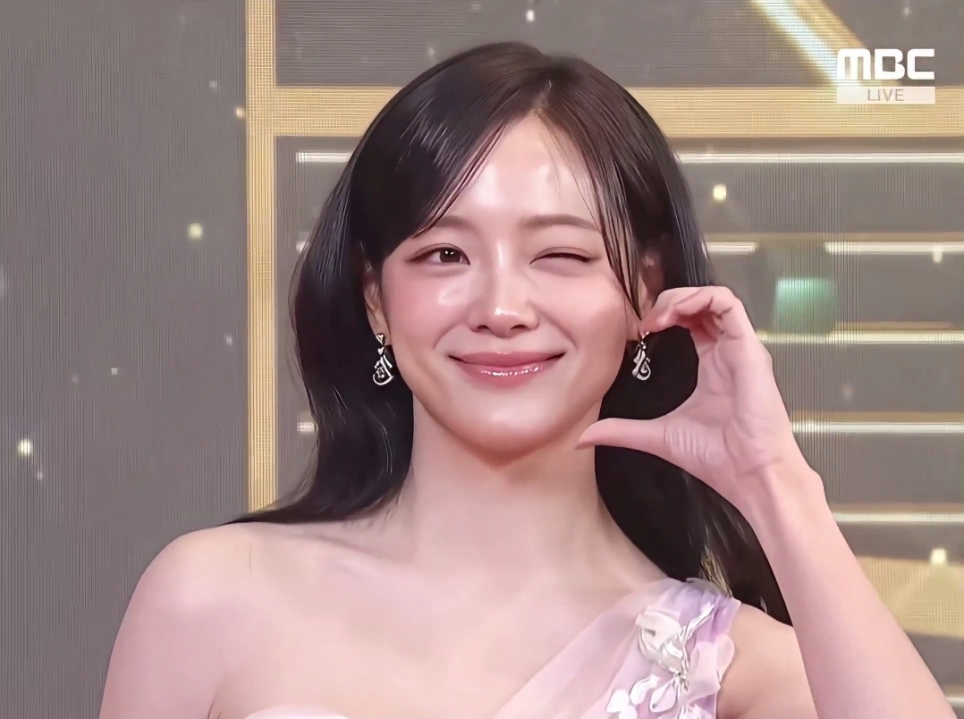 [잡담] 와 오늘 김세정 | 인스티즈