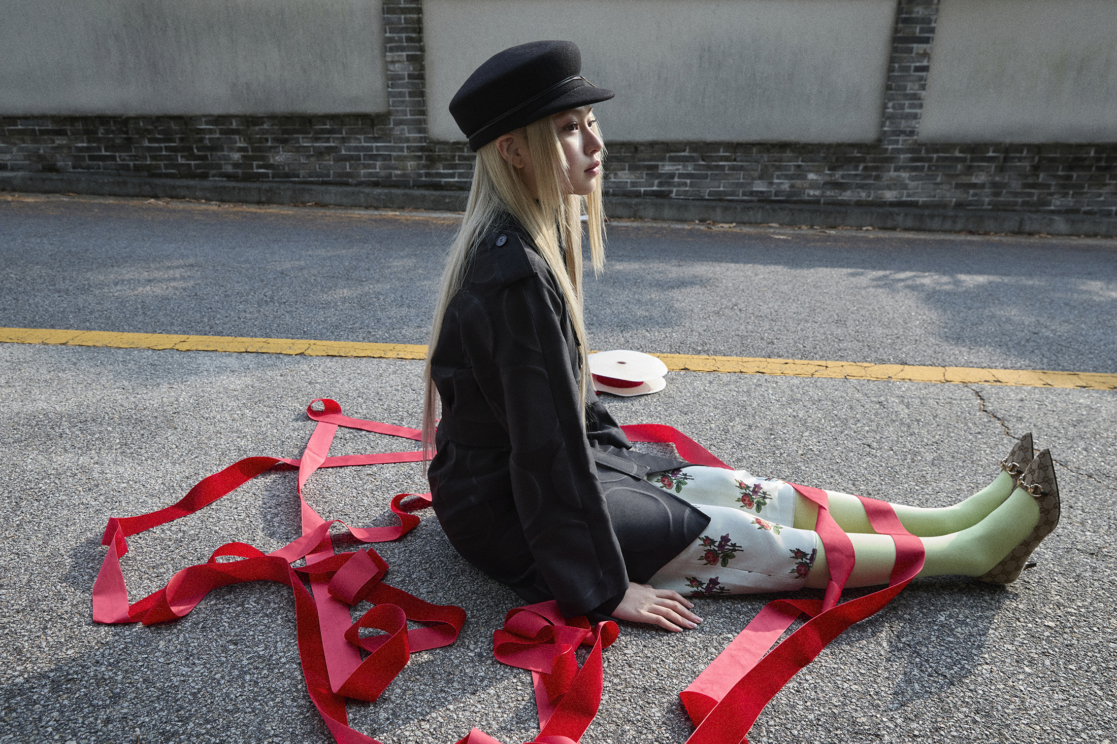 [정보/소식] KiiiKiii 키키 60장 넘는 티저 사진들 | 인스티즈