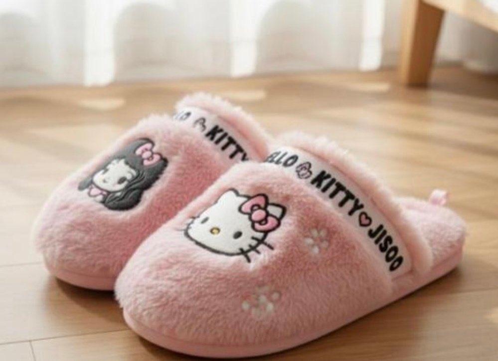 [잡담] 지수랑 키티 콜라보하는거 짱귀엽다 | 인스티즈