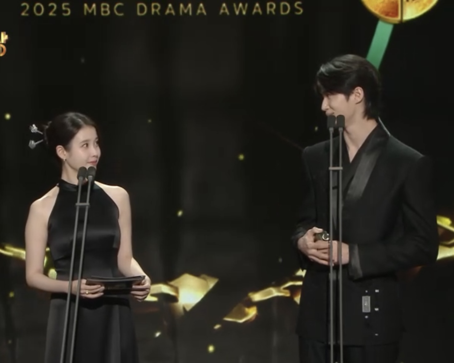 [잡담] 아이유 변우석 너무잘어울리네... | 인스티즈