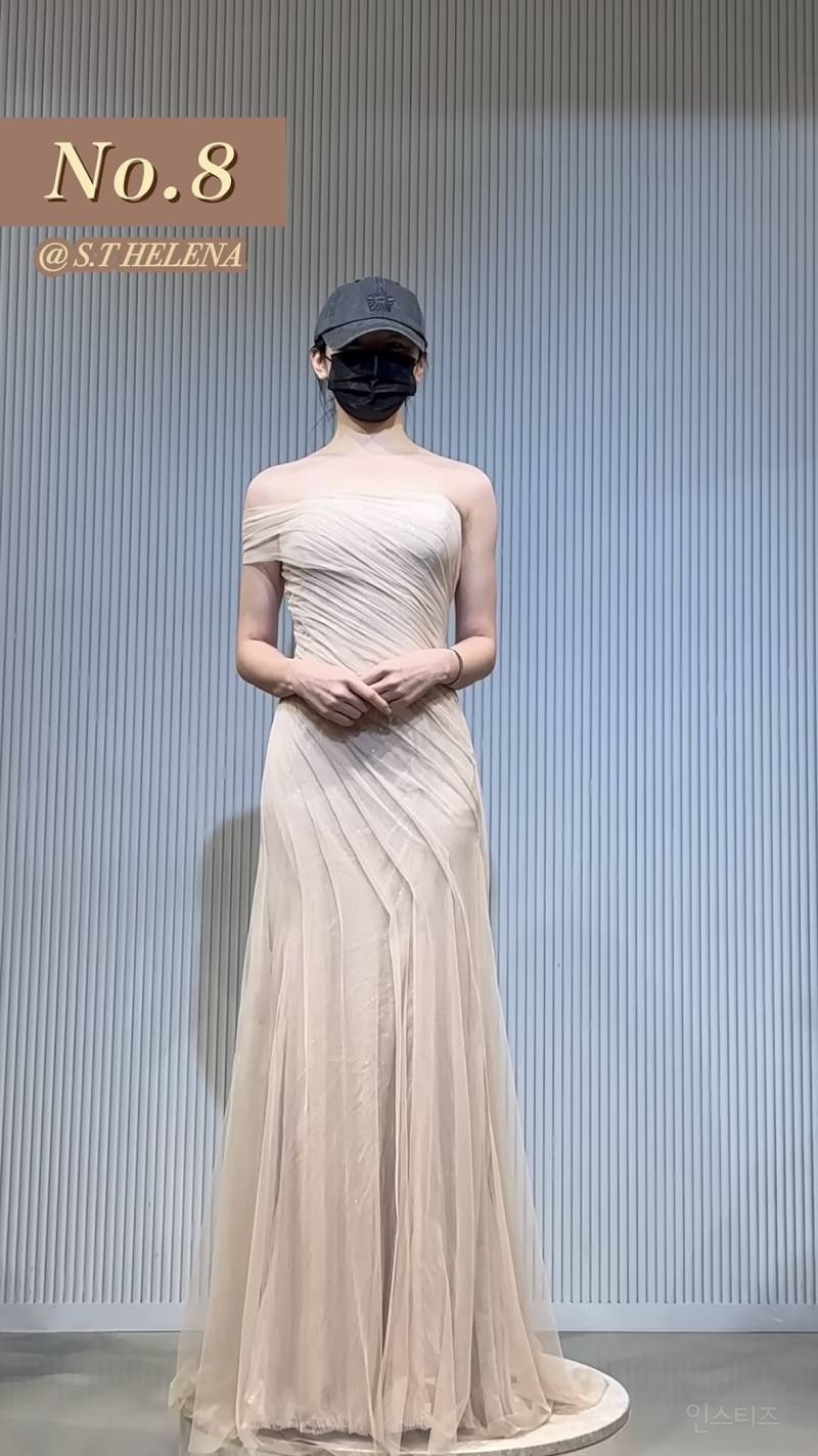 현재 반응 갈리는 이채연 시상식 드레스..JPG | 인스티즈