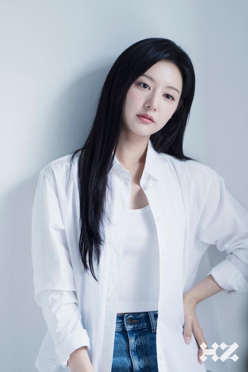 [잡담] 김지원) 김지원 NEW 프로필 촬영 비하인드 사진들 | 인스티즈