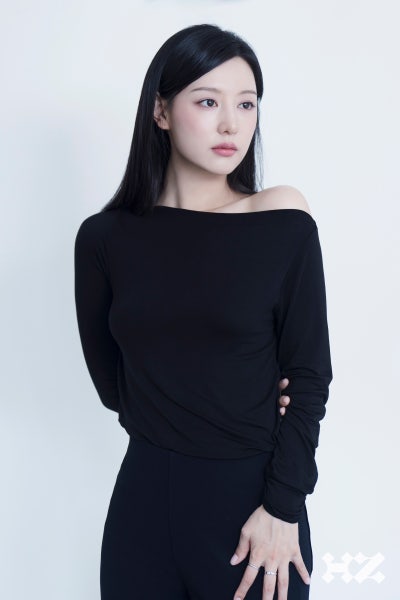 [잡담] 김지원) 김지원 NEW 프로필 촬영 비하인드 사진들 | 인스티즈