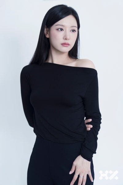 [잡담] 김지원) 김지원 NEW 프로필 촬영 비하인드 사진들 | 인스티즈