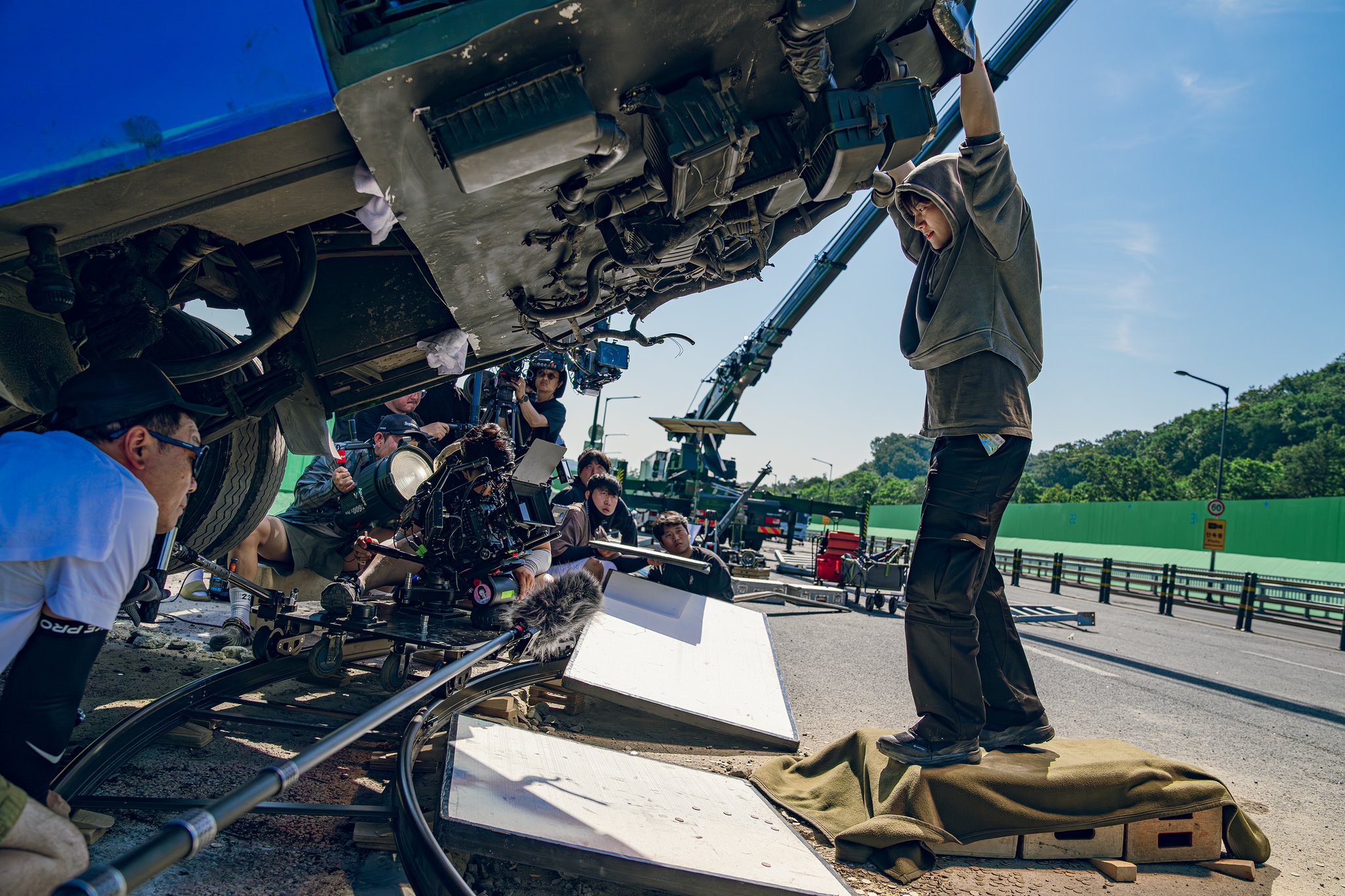 [잡담] 캐셔로) 세상에 없던 짠내나는 히어로가 만들어지기까지 | 넷플공계 | 인스티즈