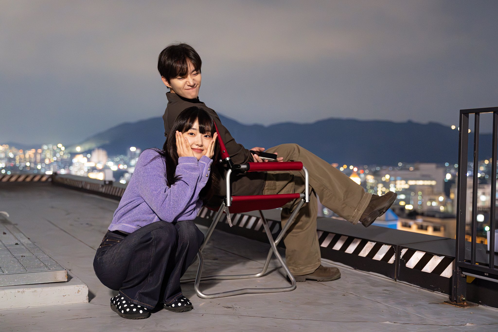 [잡담] 캐셔로) 세상에 없던 짠내나는 히어로가 만들어지기까지 | 넷플공계 | 인스티즈