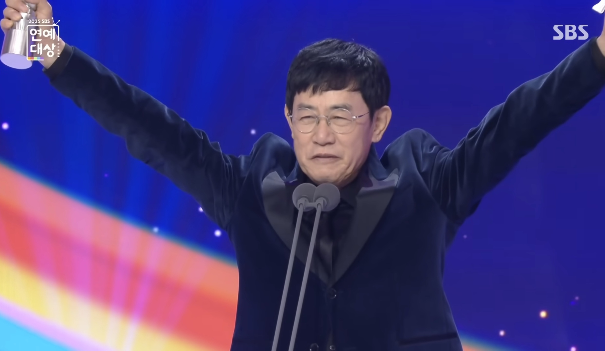 [잡담] 이경규님 어제 공로상 수상소감 너무웃김 ㅋㅋㅋ | 인스티즈