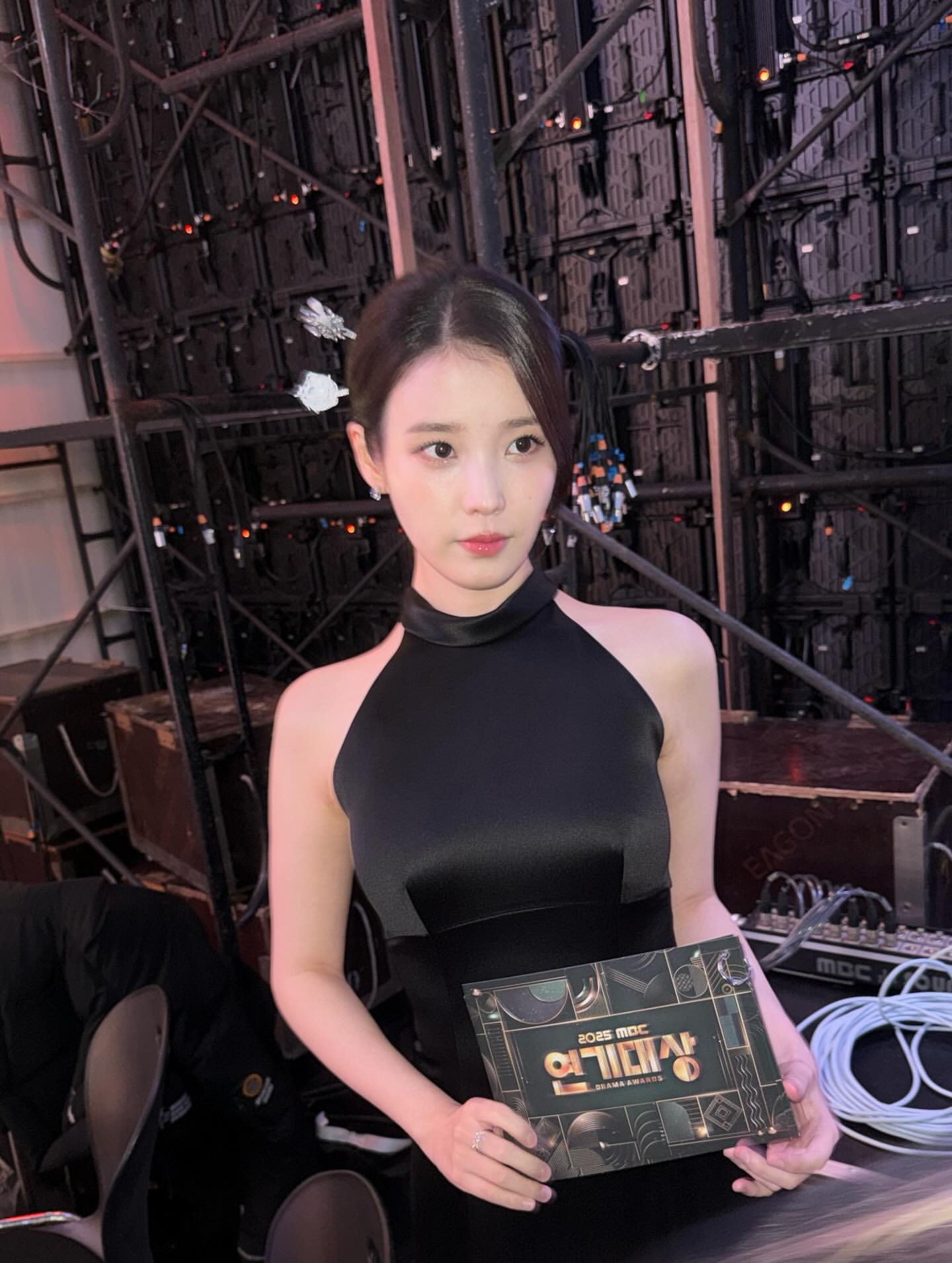 [잡담] 아이유) 251231 아이유 인스타 업뎃 | 인스티즈