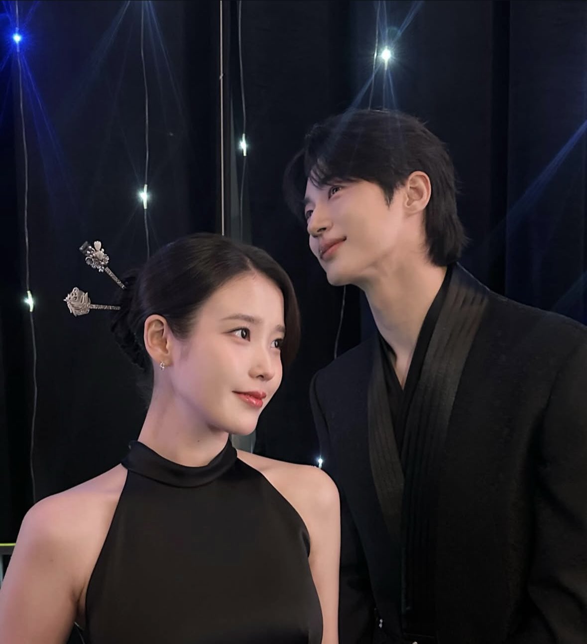 [잡담] 변우석 아이유 투샷 | 인스티즈