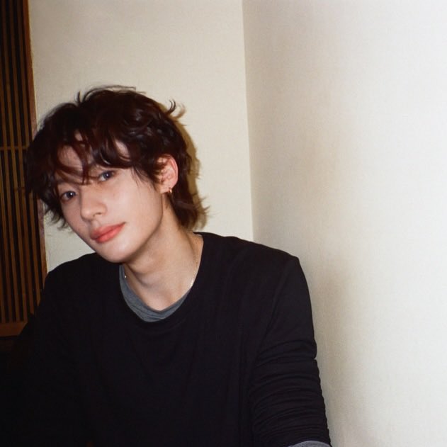 [잡담] 타로가 찍어준 앤톤이 너무 좋다 | 인스티즈