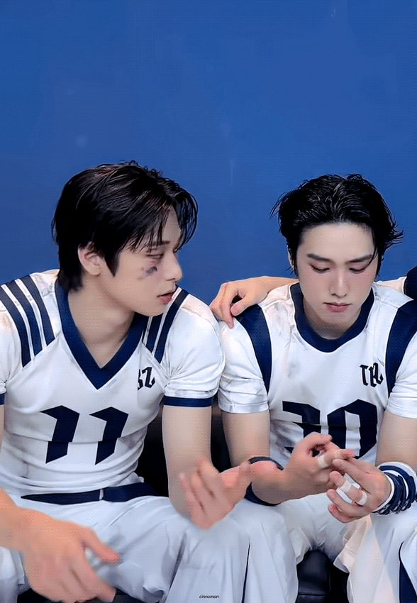 [잡담] 더보이즈 주연 몸 판판한거 너무 좋네 | 인스티즈