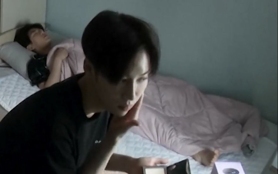 [잡담] 이첸 아르노 이짤 너무 웃겨 | 인스티즈