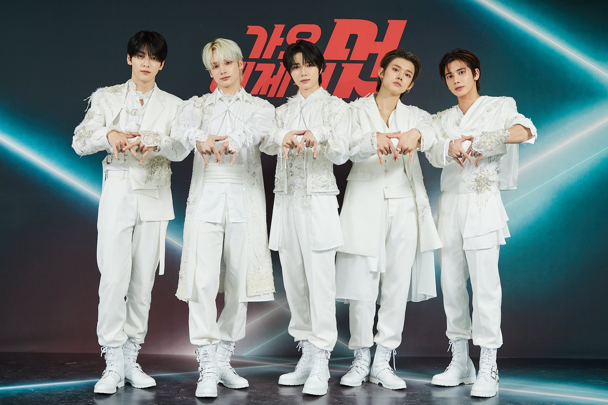 [잡담] 오늘 투바투 왕자님 착장이다 | 인스티즈