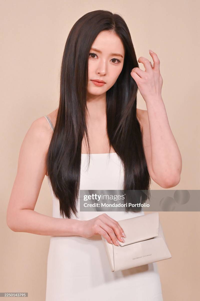 10년만에 상업영화 나온다는 신세경 최근 미모 | 인스티즈