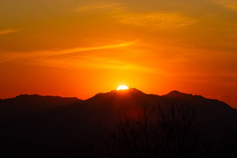 [잡담] 뭐가 더 일몰 사진에 어울리는거 같아? | 인스티즈