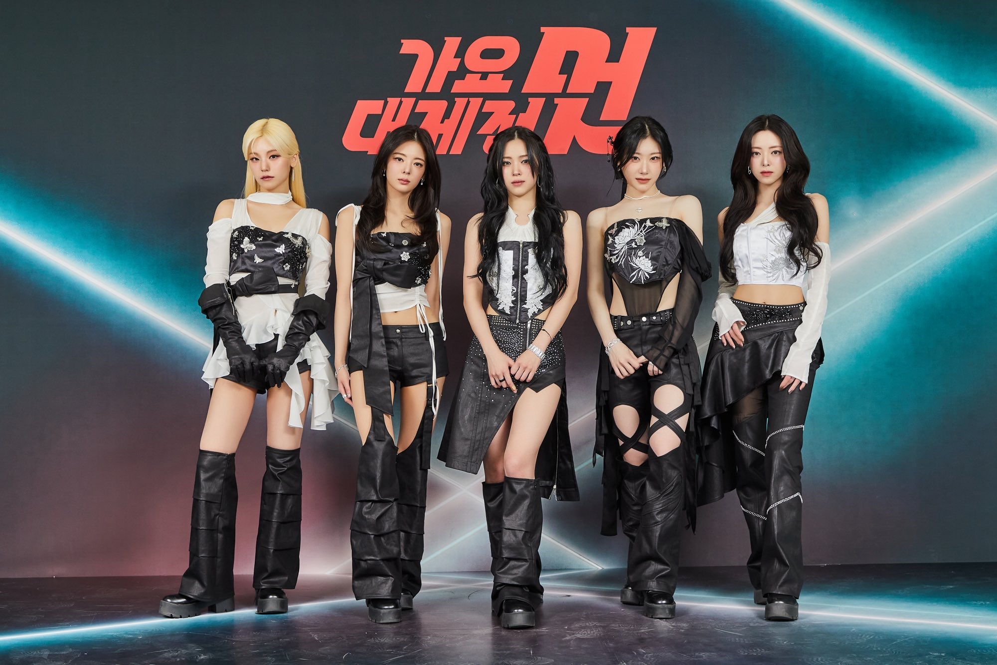 [잡담] 가요대제전 있지, 에이티즈, 스키즈, 더보이즈 의상 맞춘건 아니지? | 인스티즈