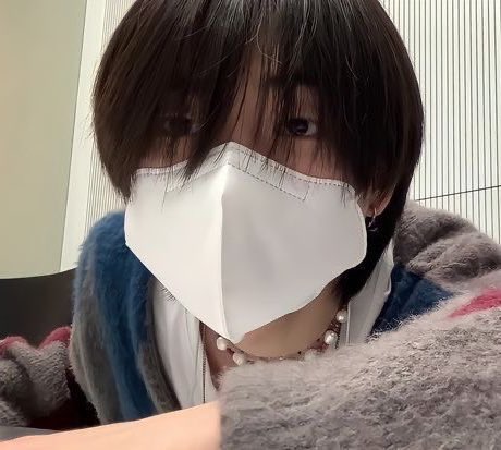 [잡담] 이리오 사랑해 내년에 행복하게 활동하자💗💗💗 | 인스티즈