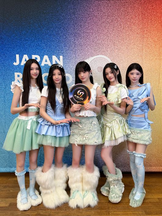 [정보/소식] 아일릿, 오늘 '홍백가합전' 출격…2년 연속 日대표 연말 음악프로그램 섭렵 | 인스티즈