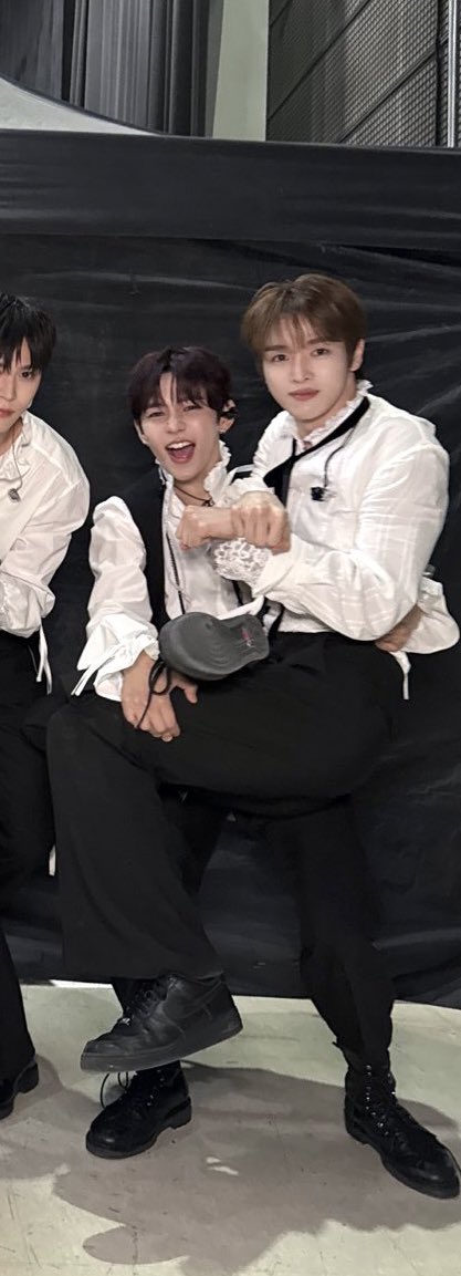 [잡담] 우리 성찬이는 어째서 타로한테 | 인스티즈