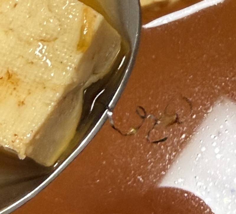 [잡담] 배달 시켜서 먹는데 뭐 나왔거든 | 인스티즈