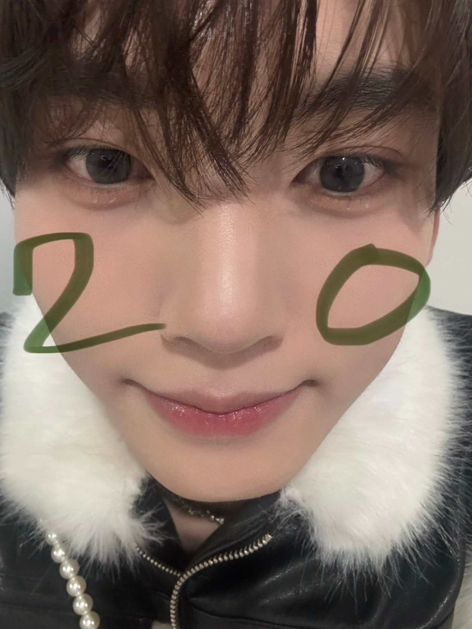 [잡담] 한유진이 스무살이라고 안믿겨 | 인스티즈