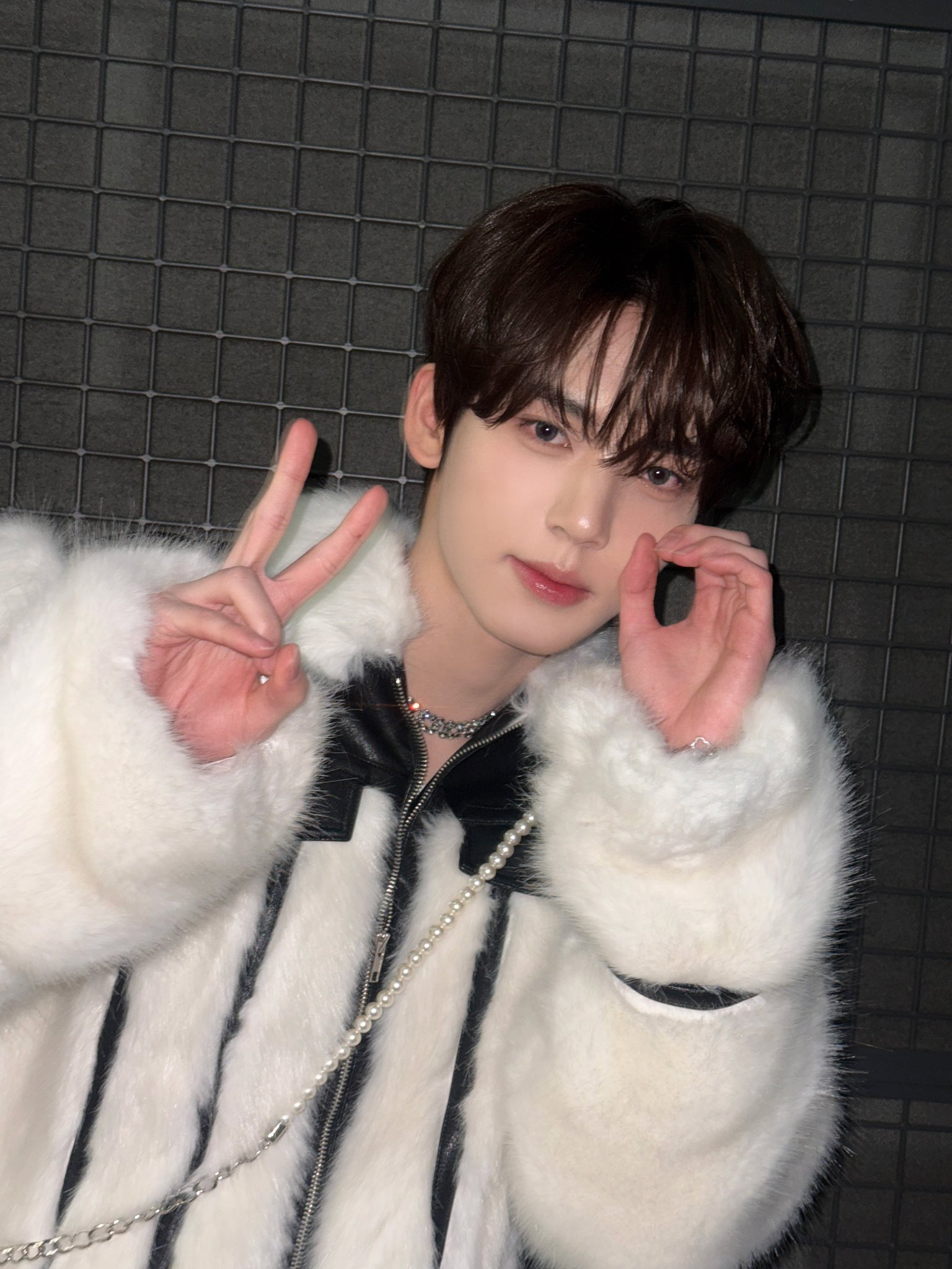 [잡담] 한유진이 스무살이라고 안믿겨 | 인스티즈