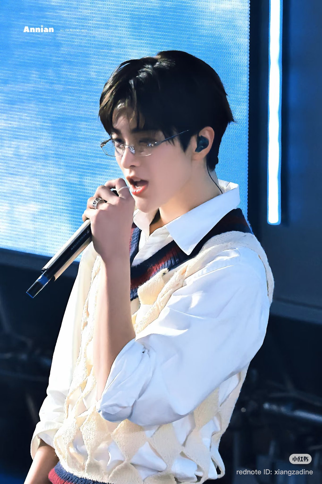 [잡담] 코르티스 건호 안경 홈마짤 | 인스티즈