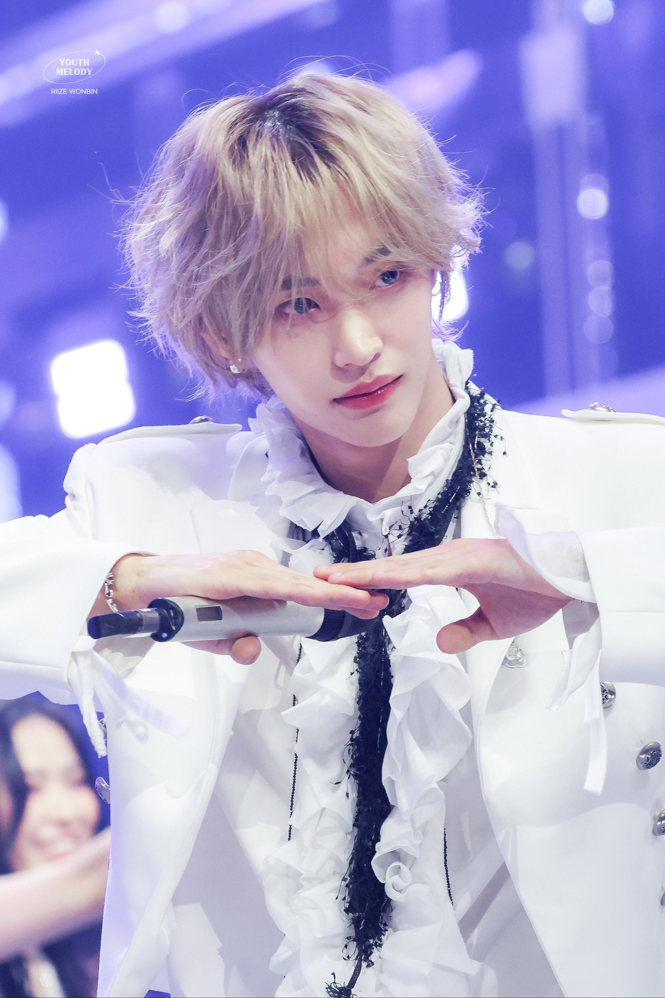 [잡담] 원빈이 어제도 역시나 예뻤네🫠 | 인스티즈