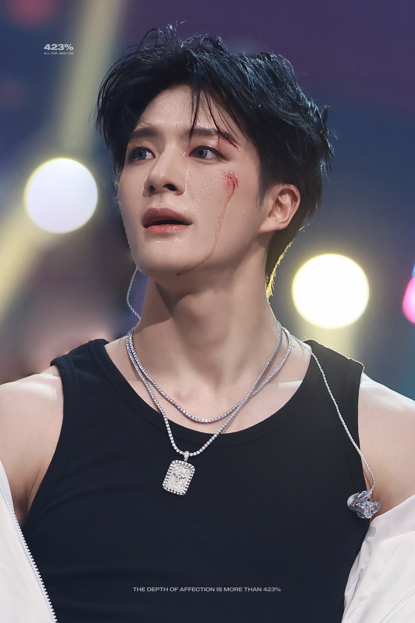 [잡담] 제노 땀 때문에 분장 흐른건데 진짜 피 흘리는거 같음ㅋㅋㅋㅋㅋ | 인스티즈