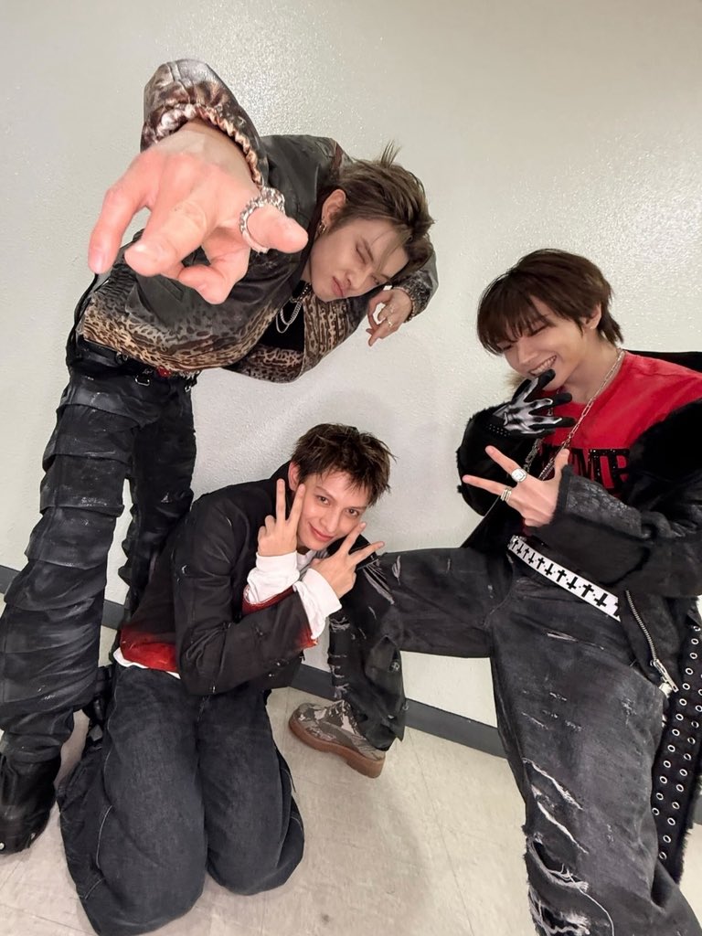 [잡담] 투바투 연준, 보넥도 운학, 코르티스 제임스 인스타 사진 | 인스티즈