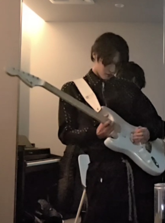 [잡담] 원빈이 위버스 왔다 | 인스티즈