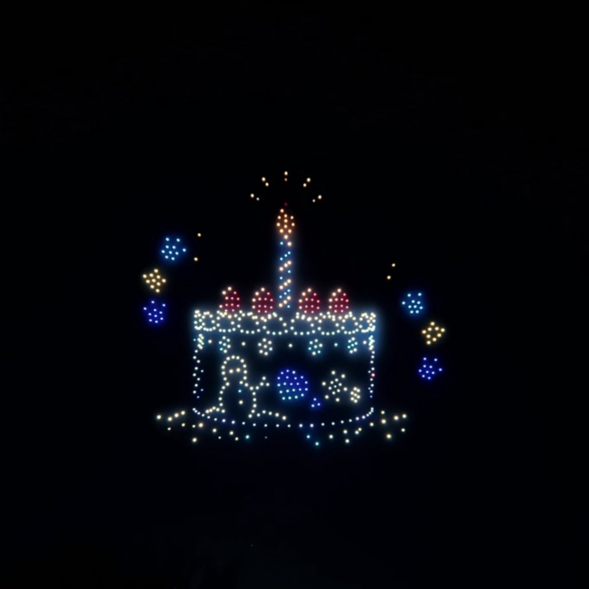 [잡담] 윈터 생일 불꽃놀이 | 인스티즈