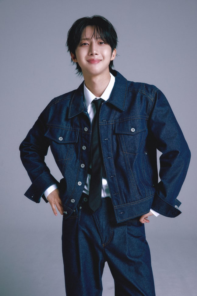 [정보/소식] [신년인터뷰] 후이, 10주년에 여는 '두 번째 챕터'…"올해 안 쉬는 게 목표"(종합) | 인스티즈