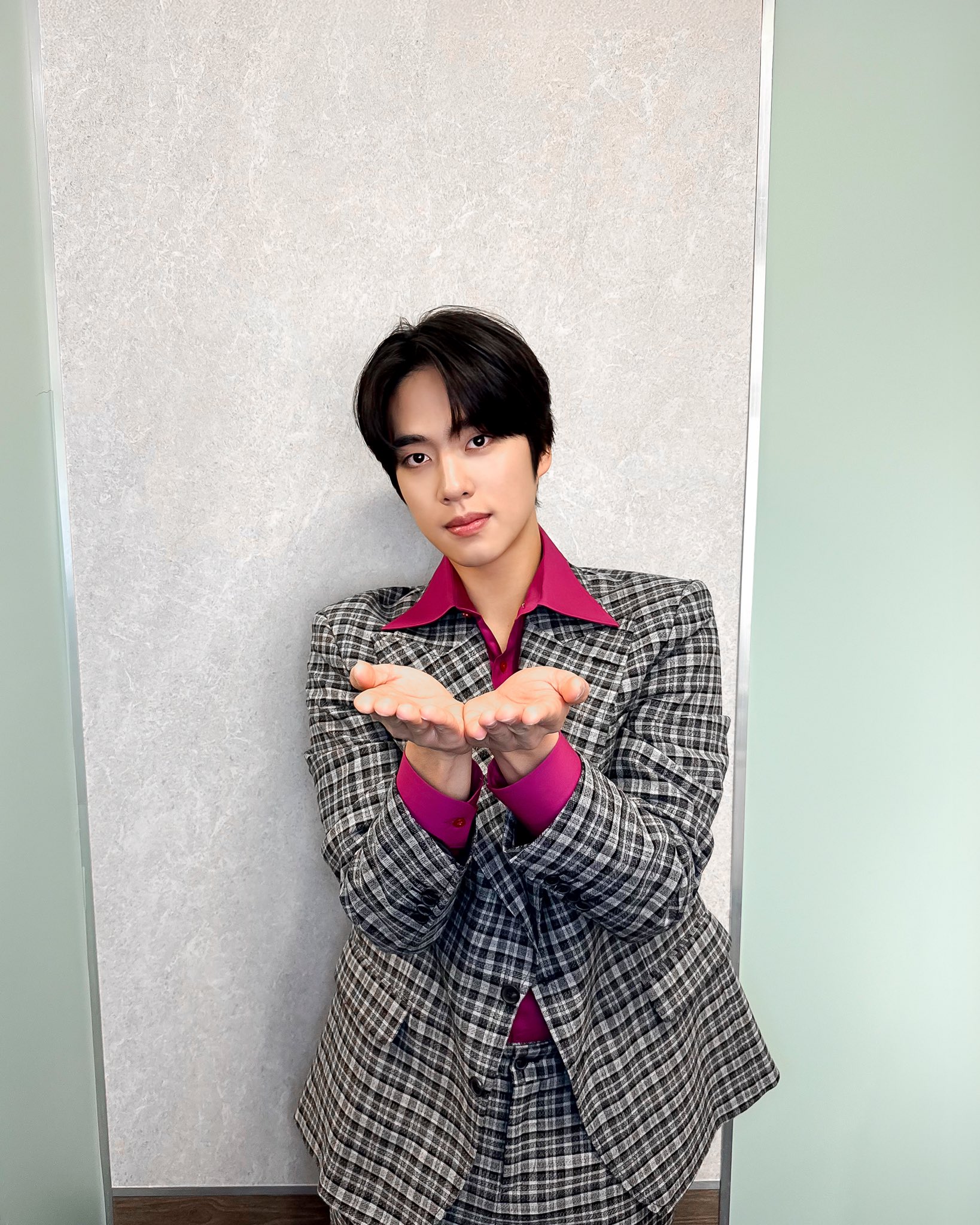 [잡담] 언더커버미쓰홍) 2026년에 제일 잘 될 사람2026년에 행복할 사람2026년에 건강할 사람은 바로🫵 | 인스티즈