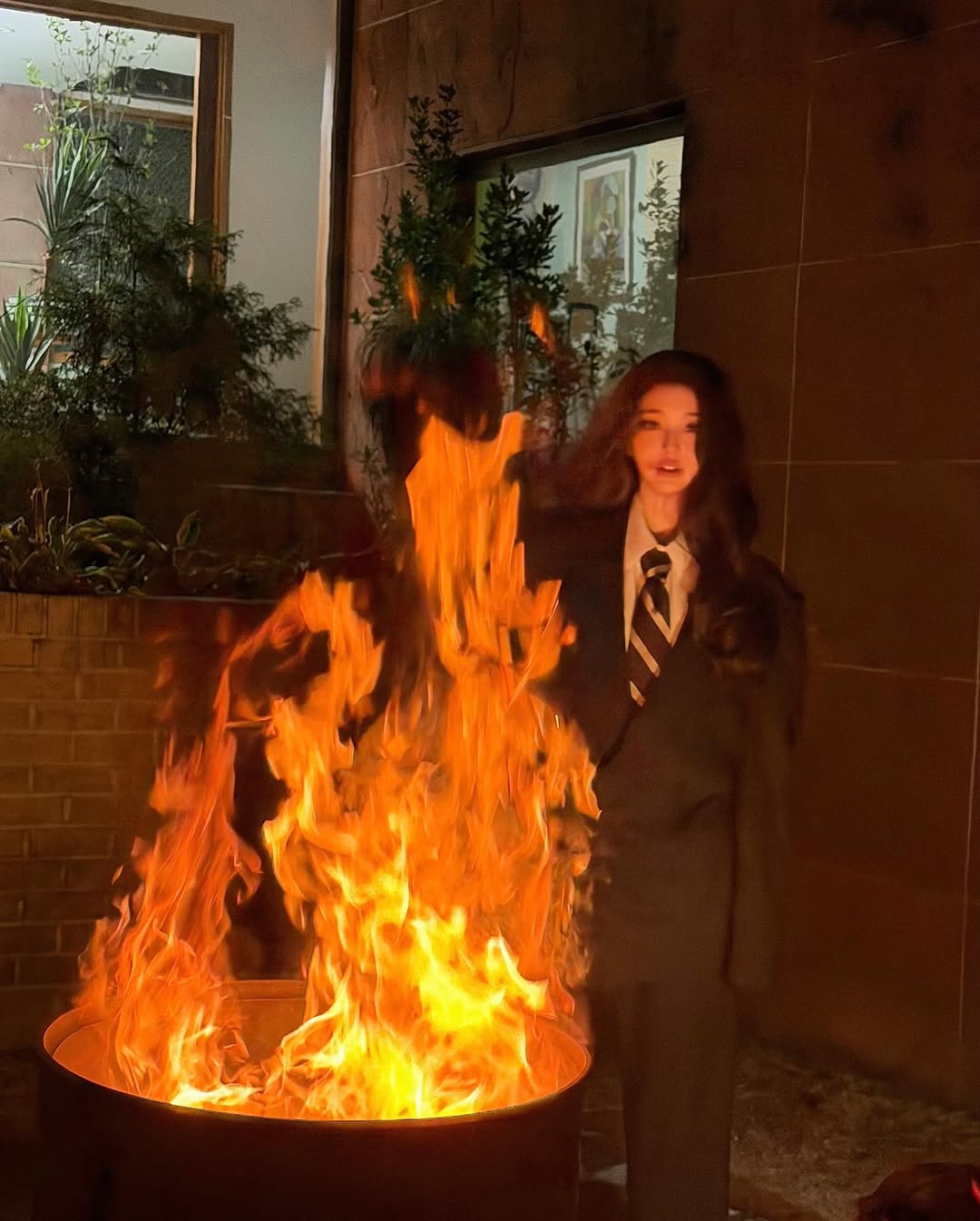 [잡담] 260101 장원영 인스타 🍒 ❤️🍒 🌹 🍷 🍒 🔥 | 인스티즈