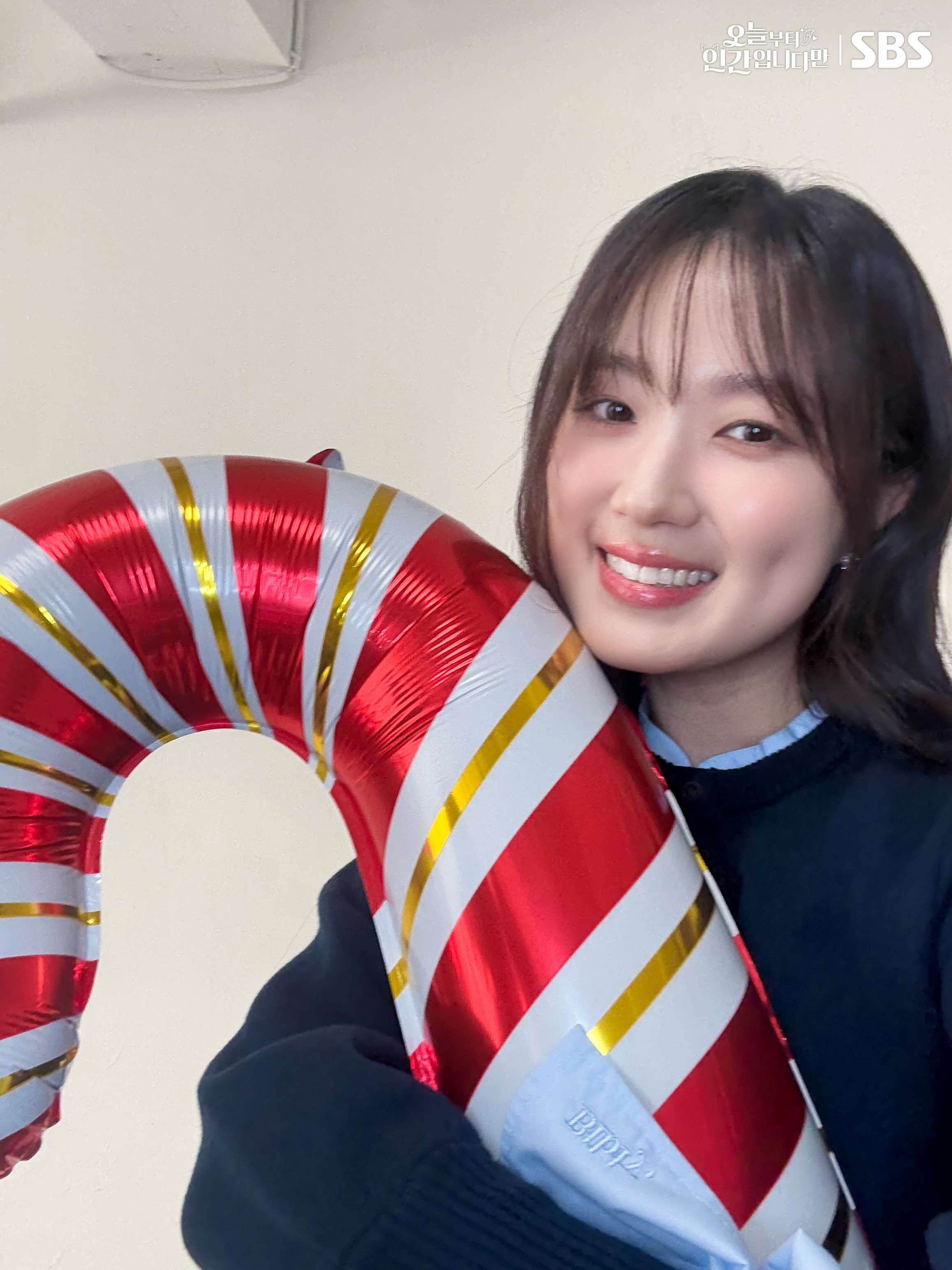 [잡담] 오인간) 습드 사심 가득 담아은호혜윤 셀카 원본도 바로 풀어드립니다😉 | 인스티즈