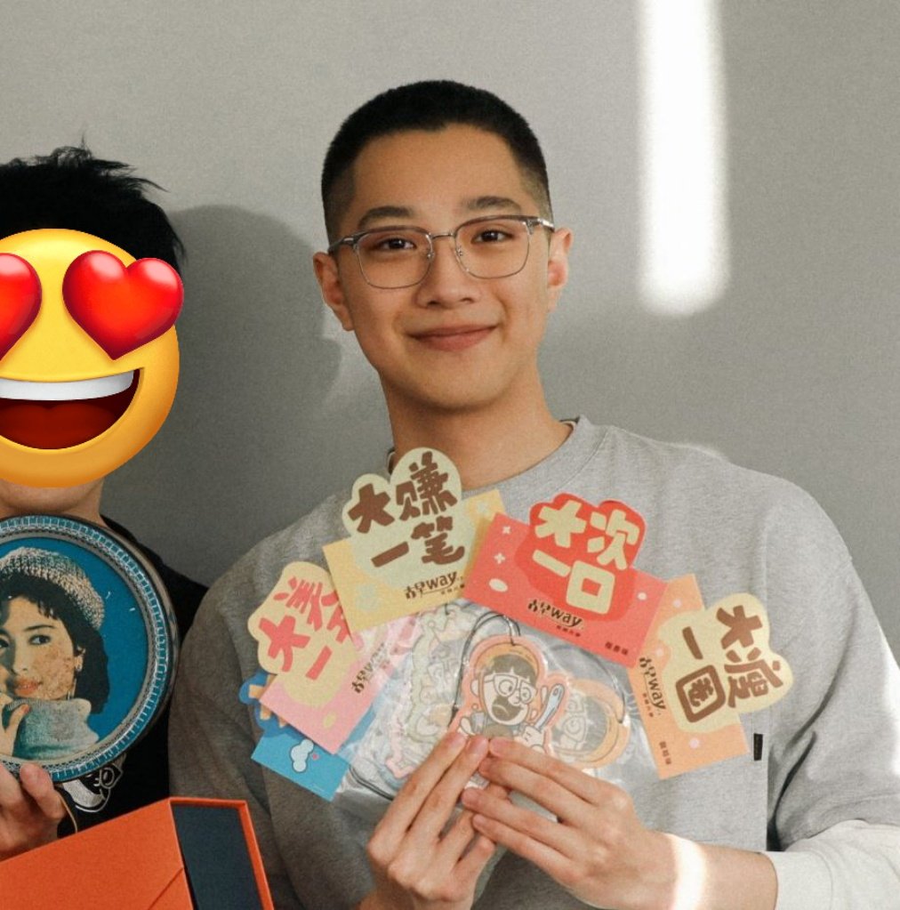 [잡담] 워너원 박지훈 배진영 라이관린 지금 현재 머리 까까머리임 | 인스티즈