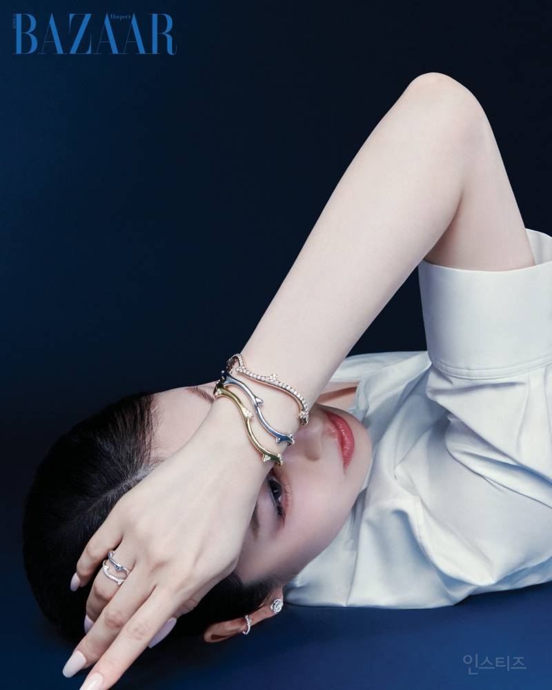 김연아 하버스바자 코리아 1월호 화보.jpg | 인스티즈