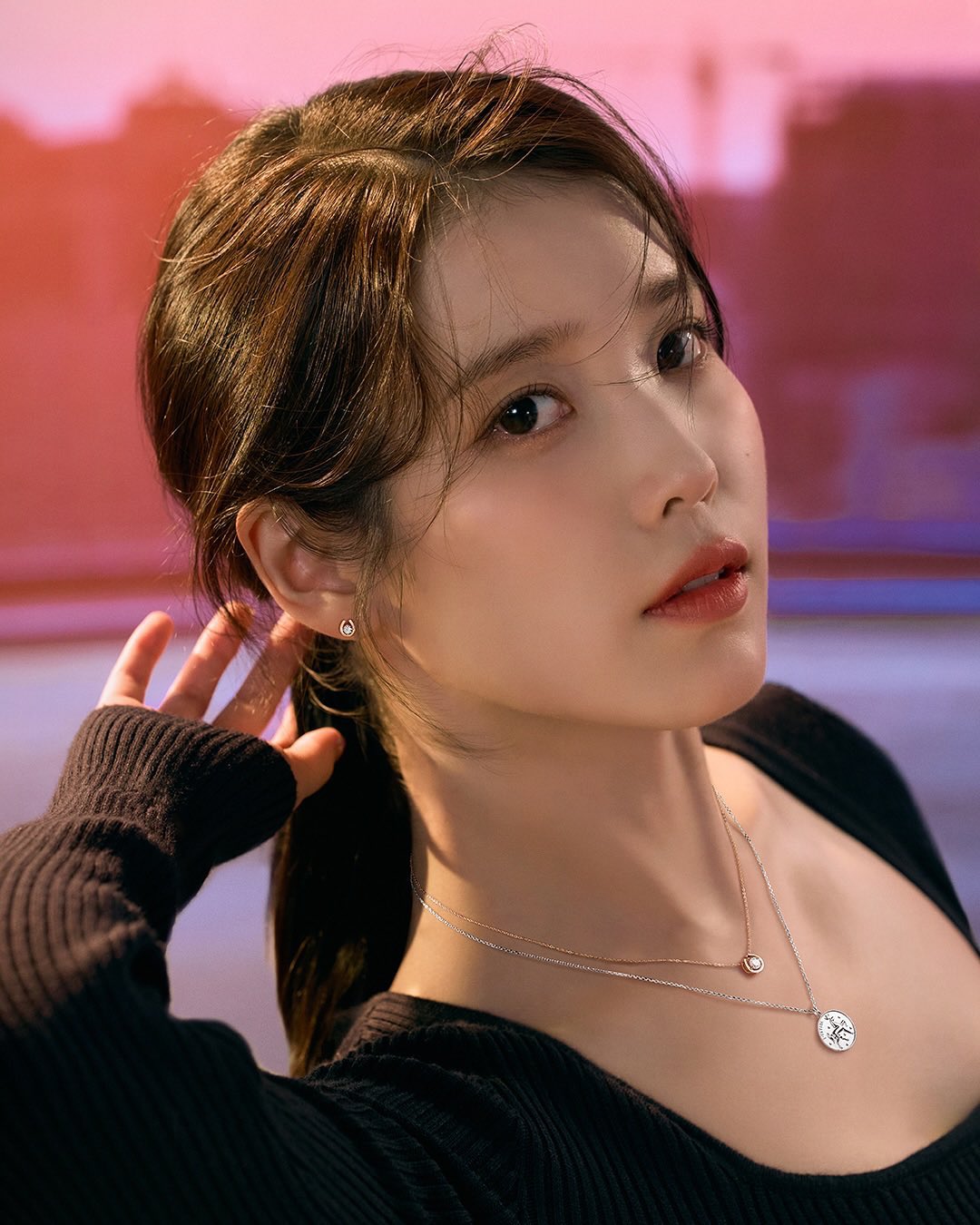 [잡담] 아이유 제이에스티나 새해 'Wish New Year' 캠페인 화보 | 인스티즈