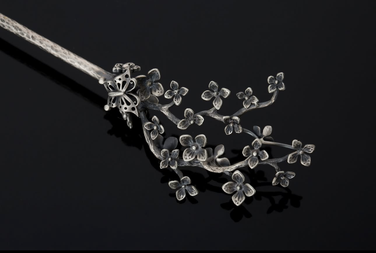 [잡담] 대군부인) 희주 비녀 다른 거 (흰옷 착장시) | 인스티즈