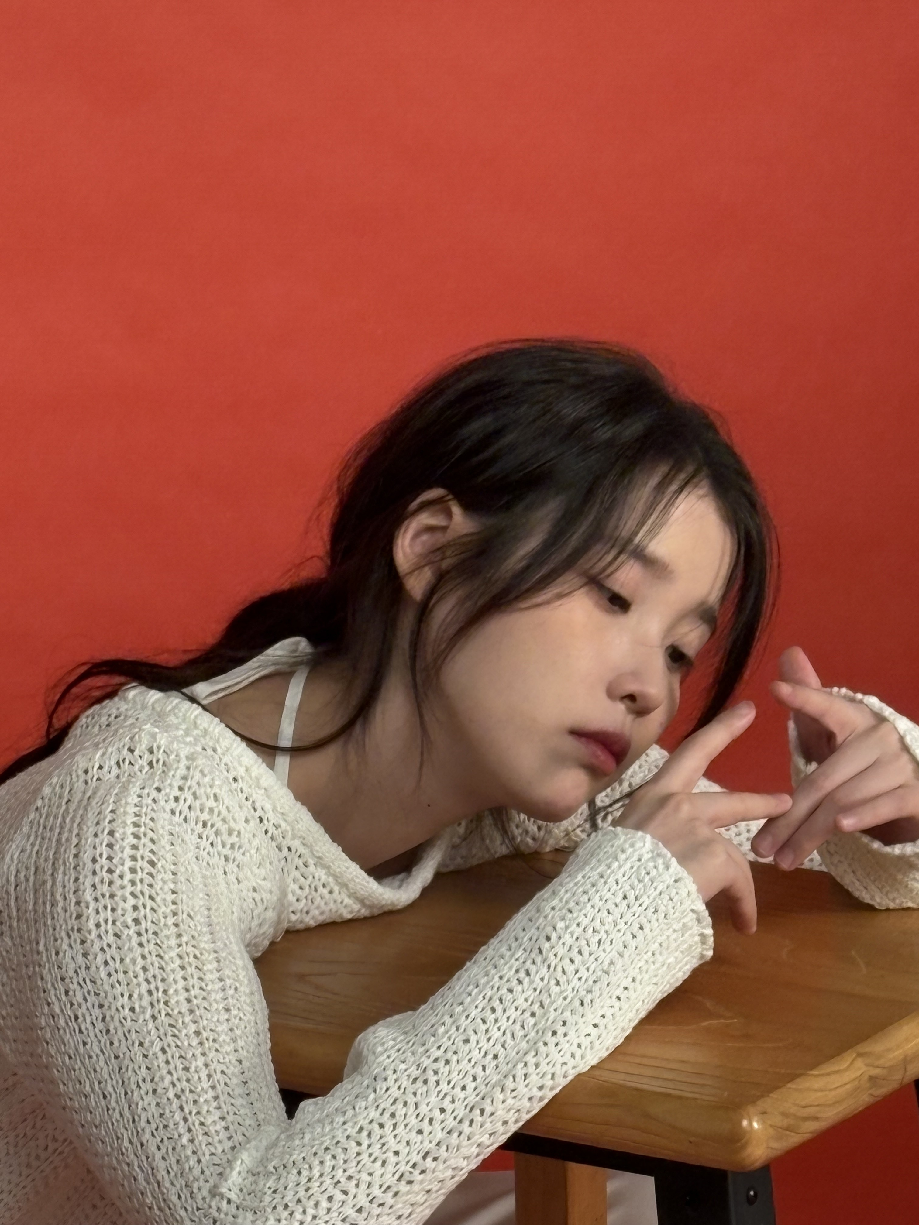 [잡담] 아이유가 인스타에 못 올린 사진 풀어줌! | 인스티즈