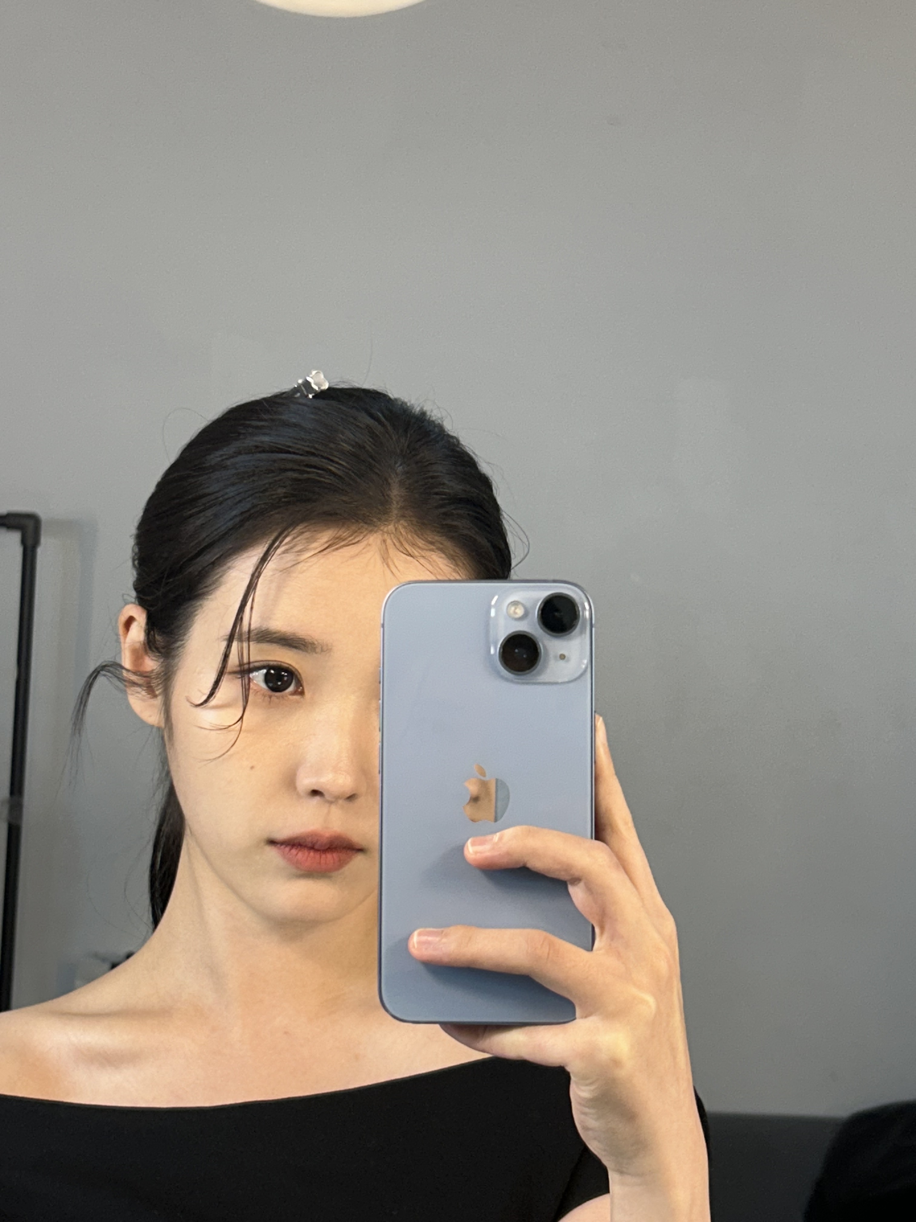 [잡담] 아이유가 인스타에 못 올린 사진 풀어줌! | 인스티즈